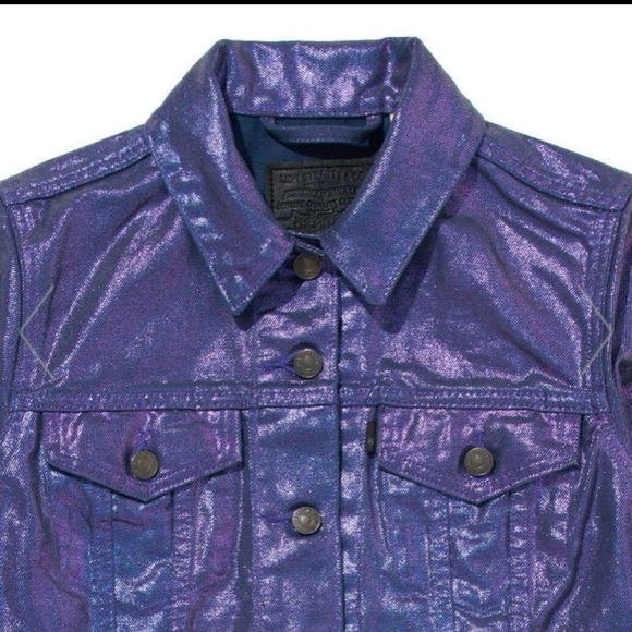 🔮NWT🔮 Levi’s Candy Coated Oil Slick Trucker Jacket Size Medium - Picture 4 of 9